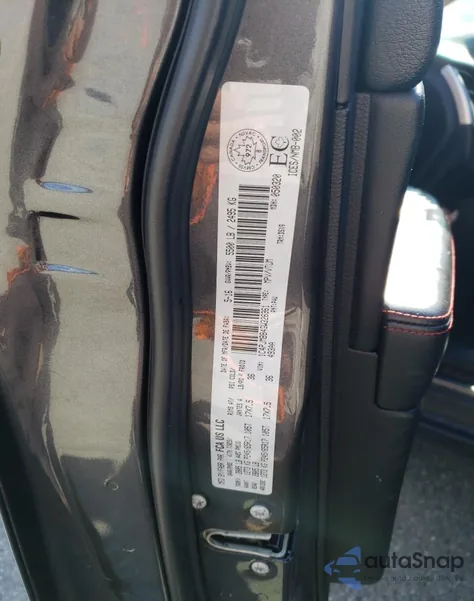 2016 Jeep Cherokee Trailhawk z USA, uszkodzony, nr VIN 1C4PJMBB4GW326361